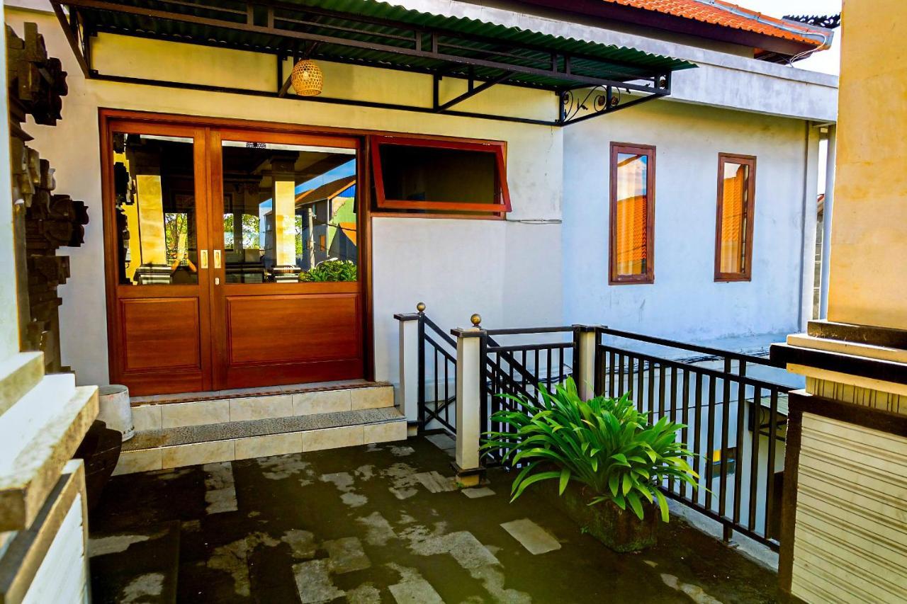 Adi Homestay Canggu  Exterior photo
